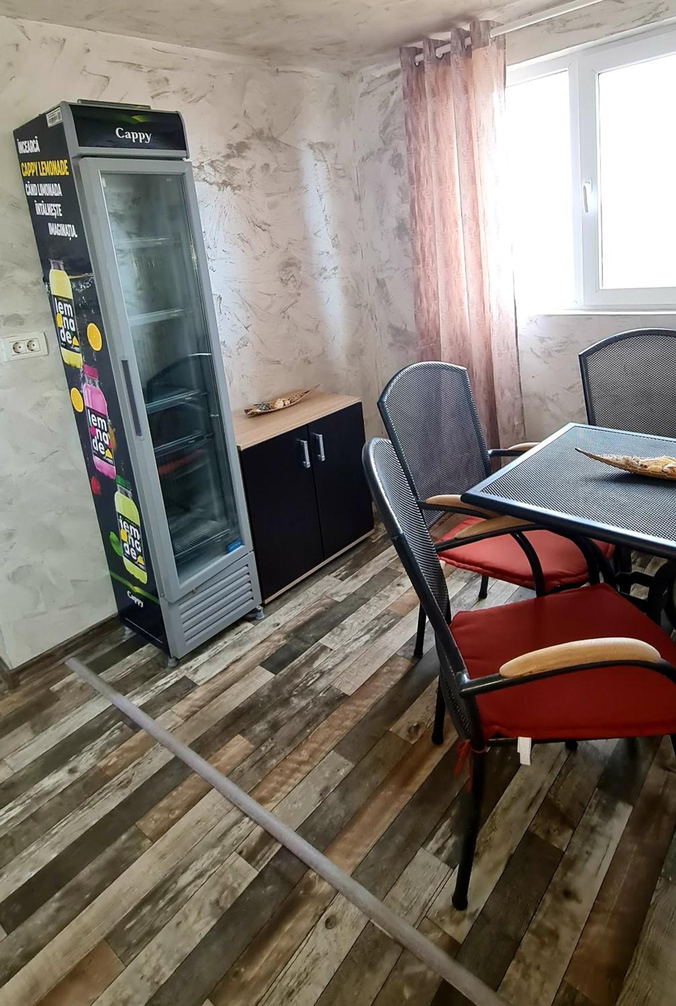 Lazy Lounge Apartments 曼加利亚 客房 照片